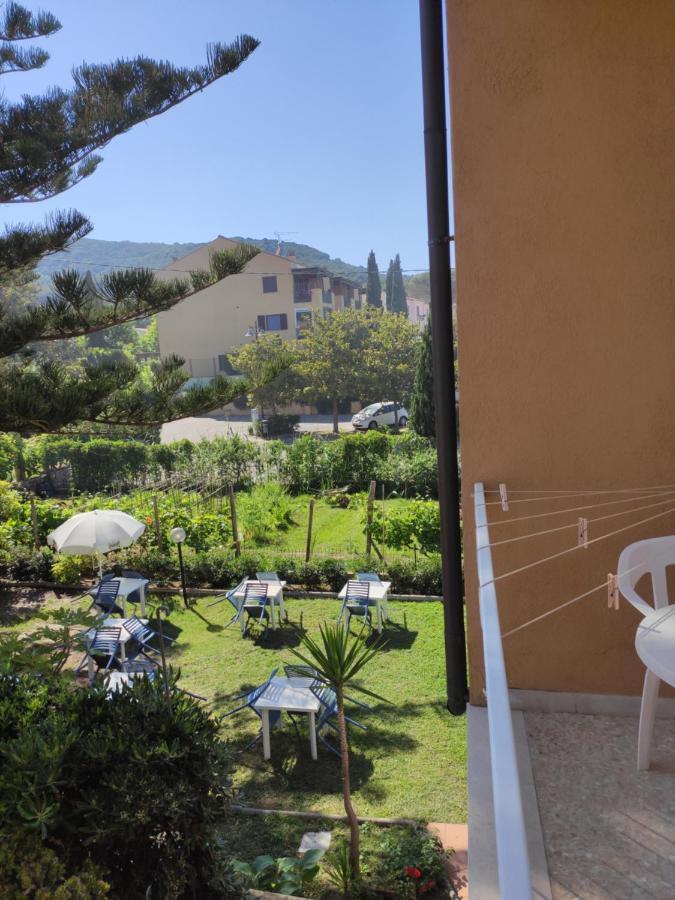 Hotel Imperia Marciana Marina  Eksteriør billede