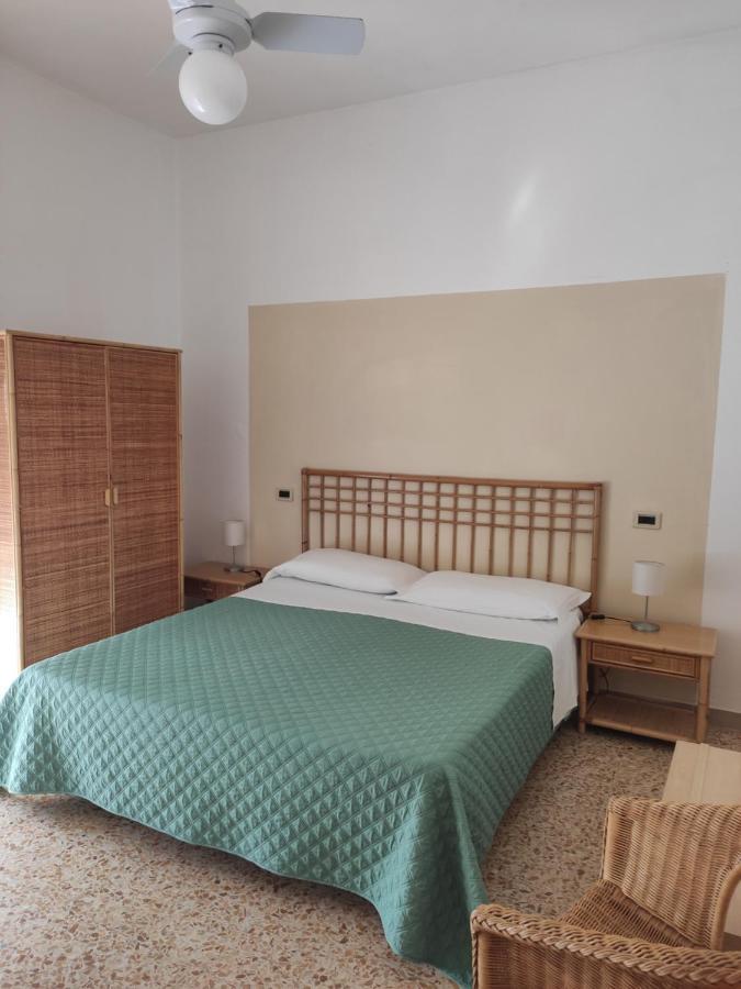 Hotel Imperia Marciana Marina  Eksteriør billede