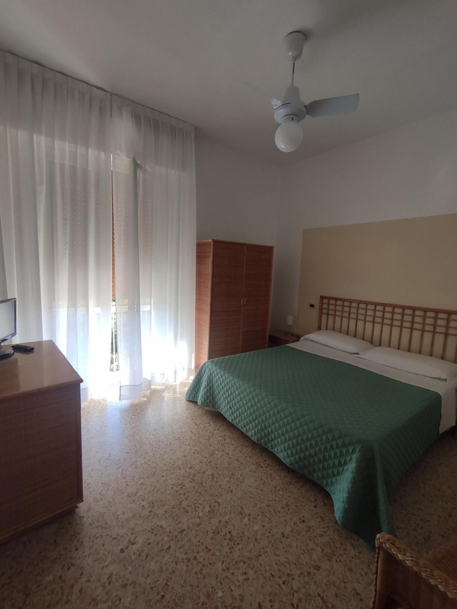 Hotel Imperia Marciana Marina  Værelse billede
